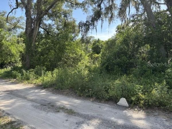7157 GLORY ROAD , ZEPHYRHILLS, FL 33540