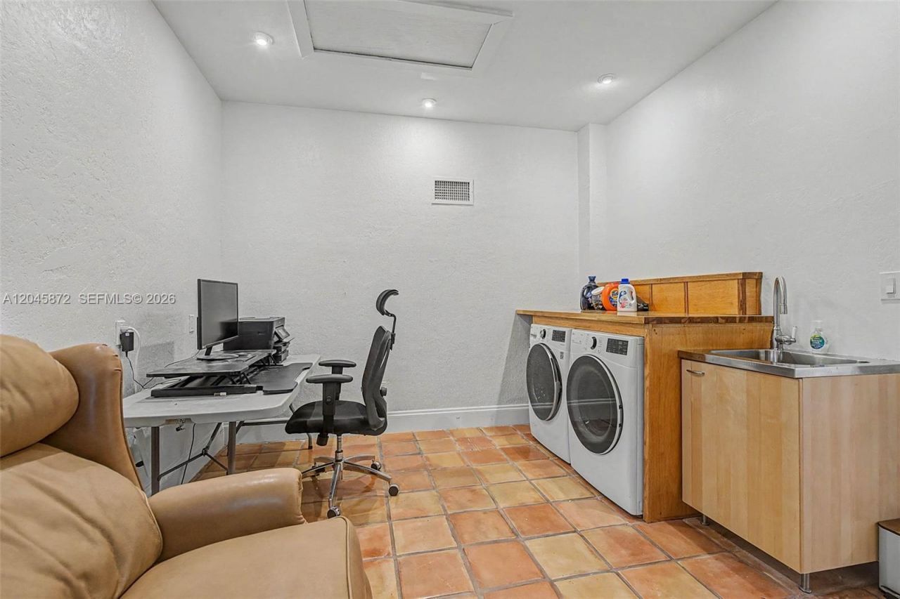 13470 SW 67th Ave , Pinecrest, FL 33156 Photo