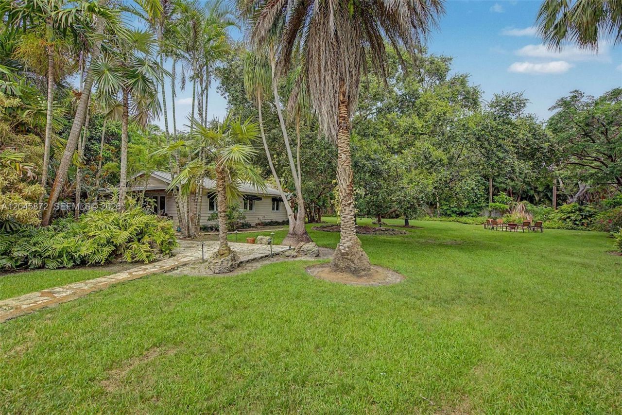 13470 SW 67th Ave , Pinecrest, FL 33156 Photo