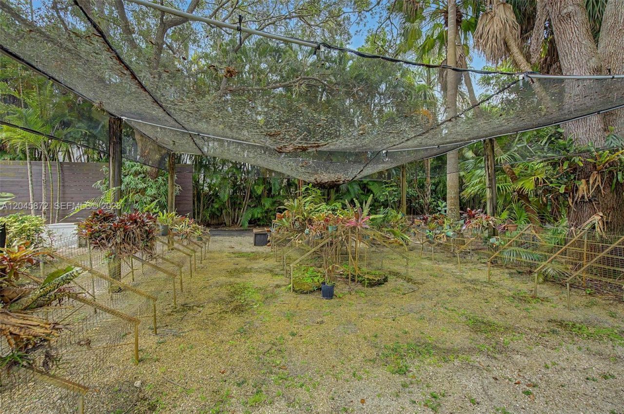 13470 SW 67th Ave , Pinecrest, FL 33156 Photo