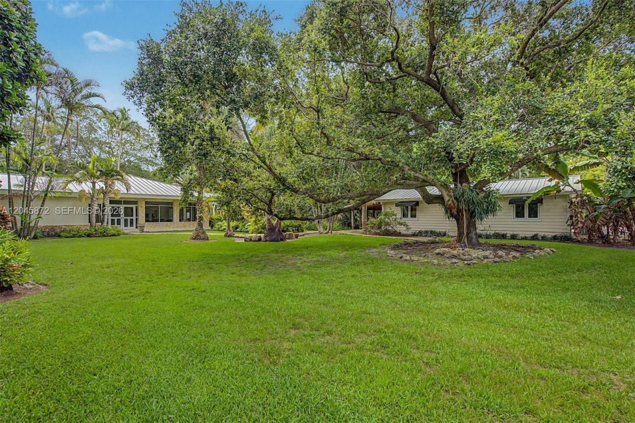 13470 SW 67th Ave , Pinecrest, FL 33156 Photo
