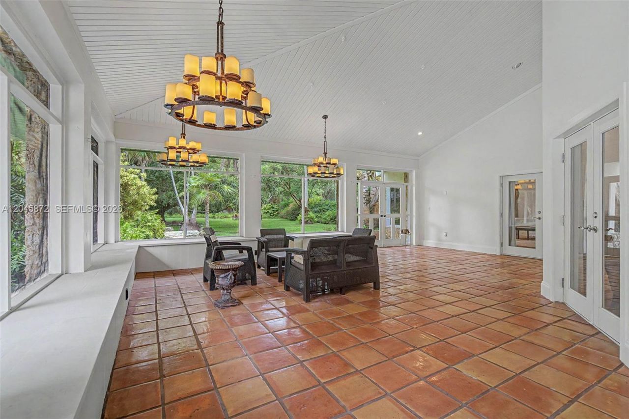 13470 SW 67th Ave , Pinecrest, FL 33156 Photo
