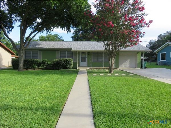 969 Kunkel Street , Seguin, TX 78155