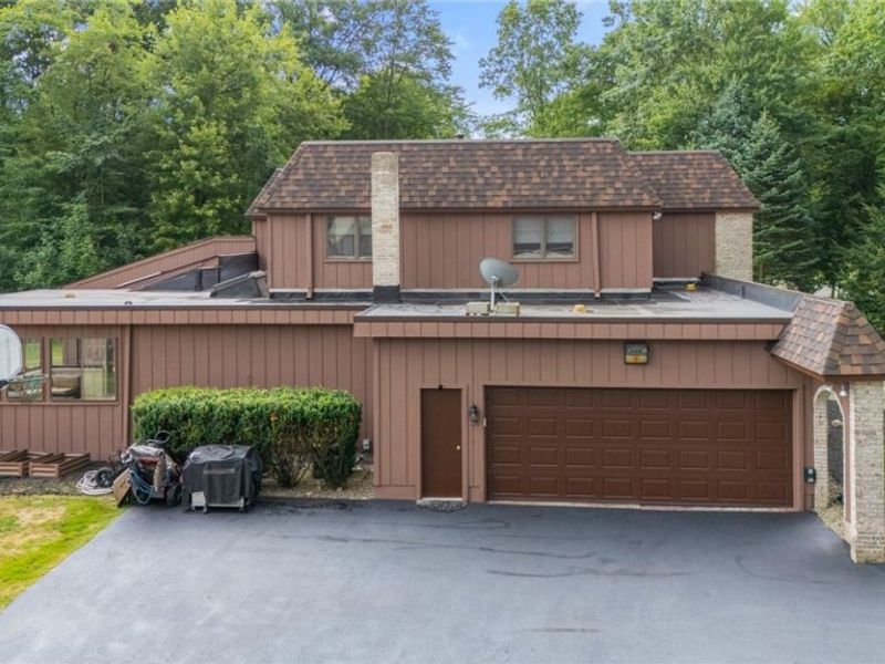 5685 Engleton Lane , Girard, OH 44420 Photo 45