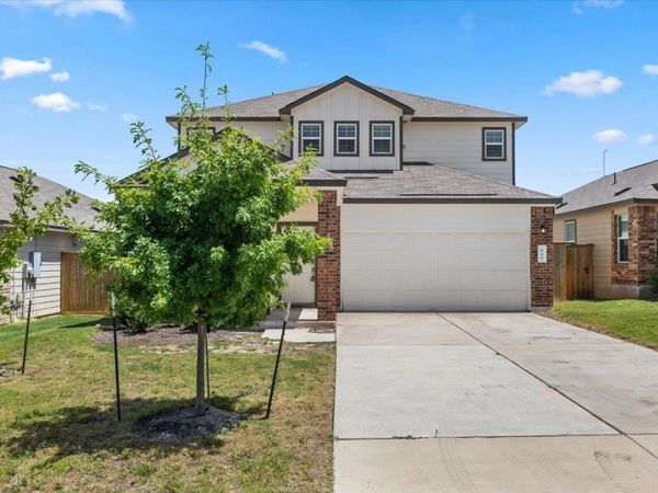 448 Perfect World LOOP, Jarrell, TX 76537