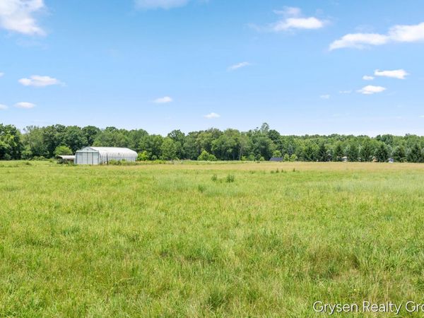 VL Grange Road, Middleville, MI 49333