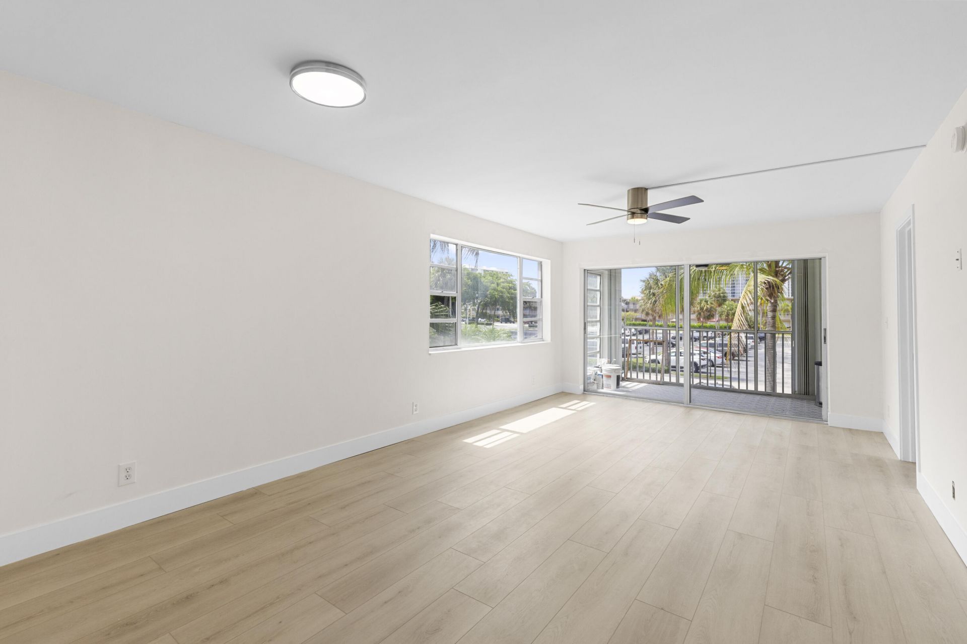 3201 NE 8th Street, Unit 206, Pompano Beach, FL 33062 Photo