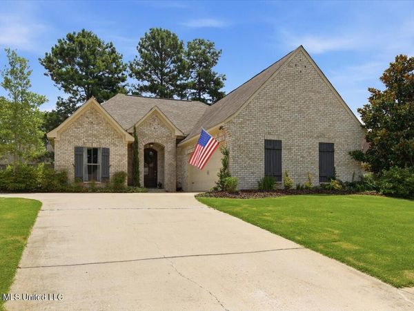 109 Hampton Place, Madison, MS 39110