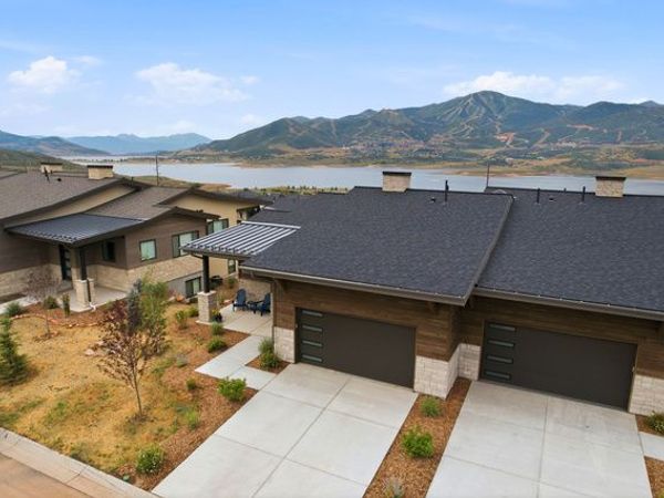11589 N DEEPWATER DR, Hideout, UT 84036