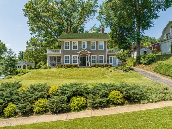 531 Lawrence Avenue, Bristol, VA 24201