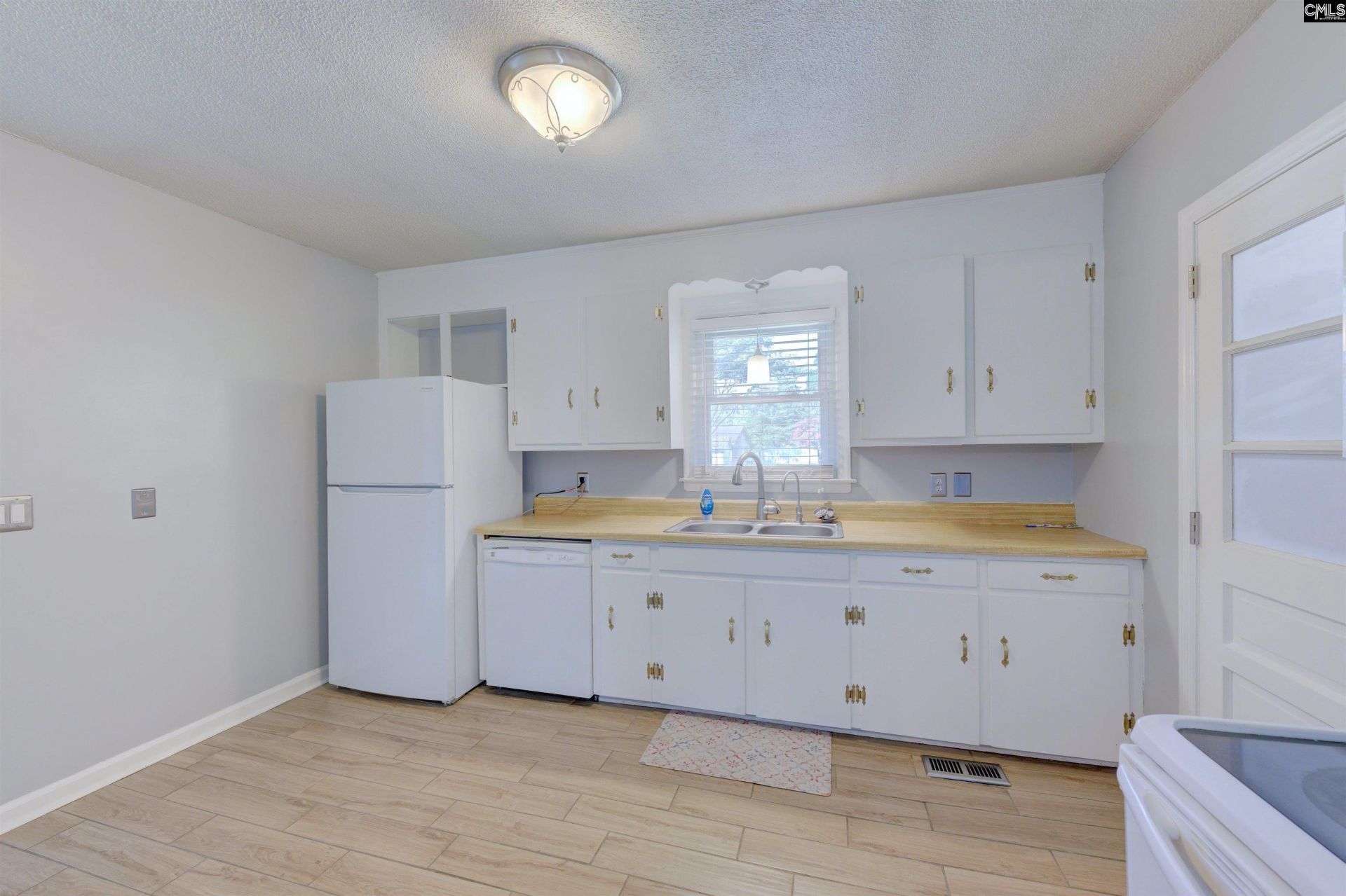 2610 Riverland Drive  Photo 8