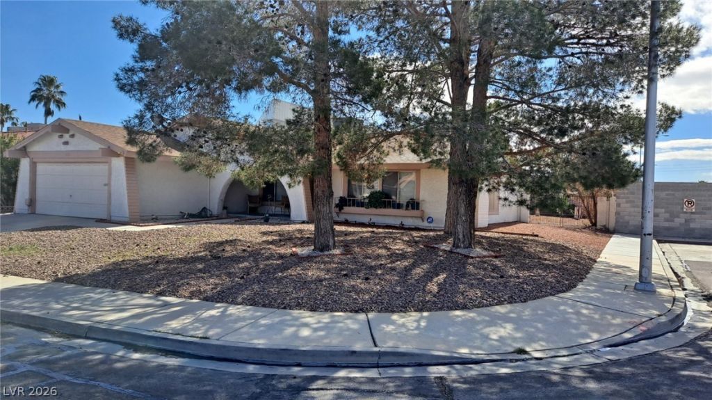 6221 Peppermill Drive, Las Vegas, NV 89146 Main Photo