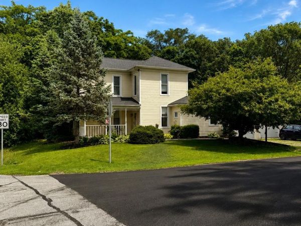 702 Washington Street, Burlington, IN 46915