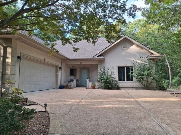 97 Mansilla Way, Hot Springs Village, AR 71900