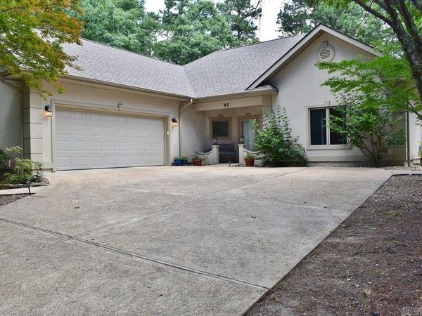 97 Mansilla Way, Hot Springs Village, AR 71900