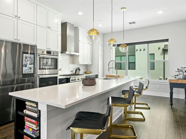 4604 Longevity DR, Austin, TX 78731