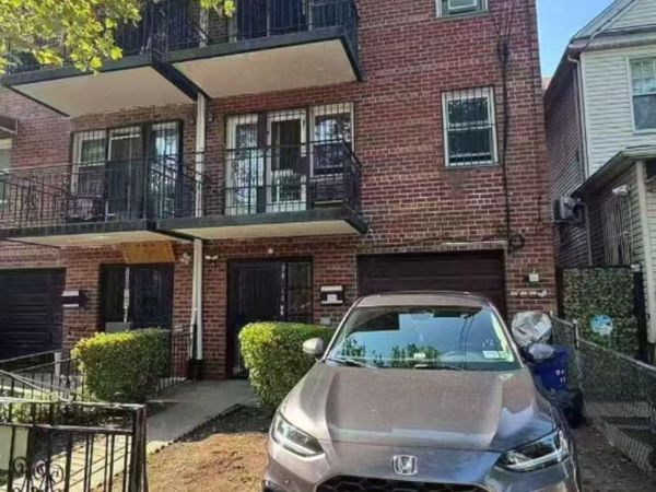 94-18 53rd Avenue, Elmhurst, NY 11373