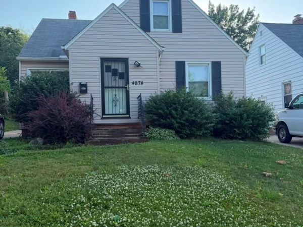 4874 E 93rd Street, Garfield Heights, OH 44125
