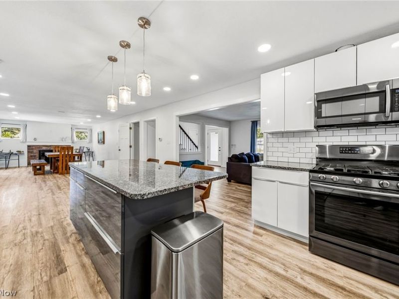 631 Dwight Drive, Bay Village, OH 44140 Photo 12