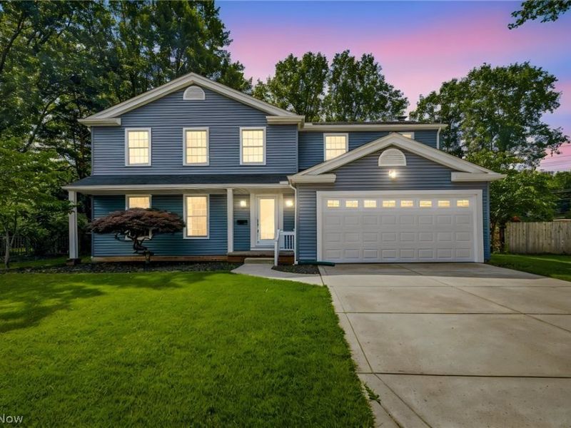 631 Dwight Drive, Bay Village, OH 44140 Photo 2
