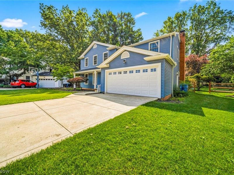 631 Dwight Drive, Bay Village, OH 44140 Photo 4