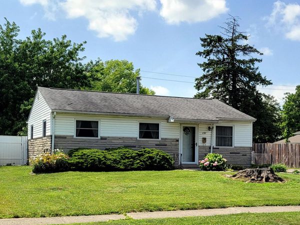 137 Redmond Road , Columbus, OH 43228