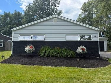 16 Beverly Drive, Depew, NY 14043