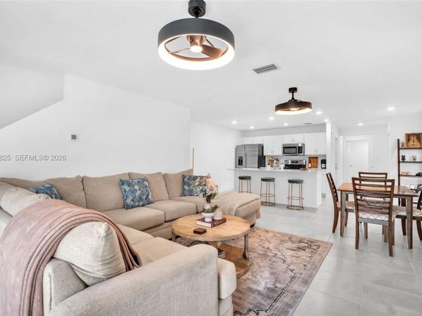 4226 Bent River Rd , Lake Worth, FL 33467