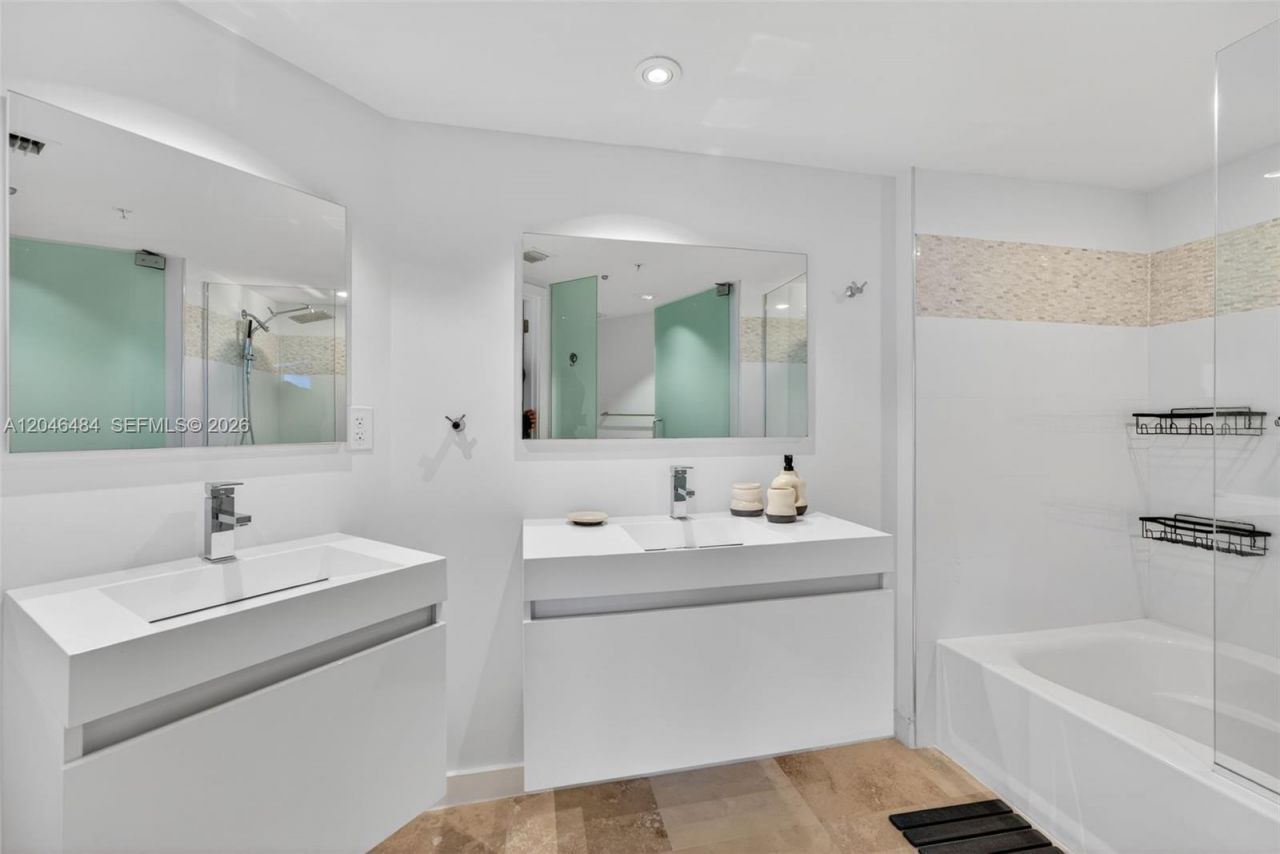 2080 S Ocean Dr , Unit 1711, Hallandale Beach, FL 33009 Photo