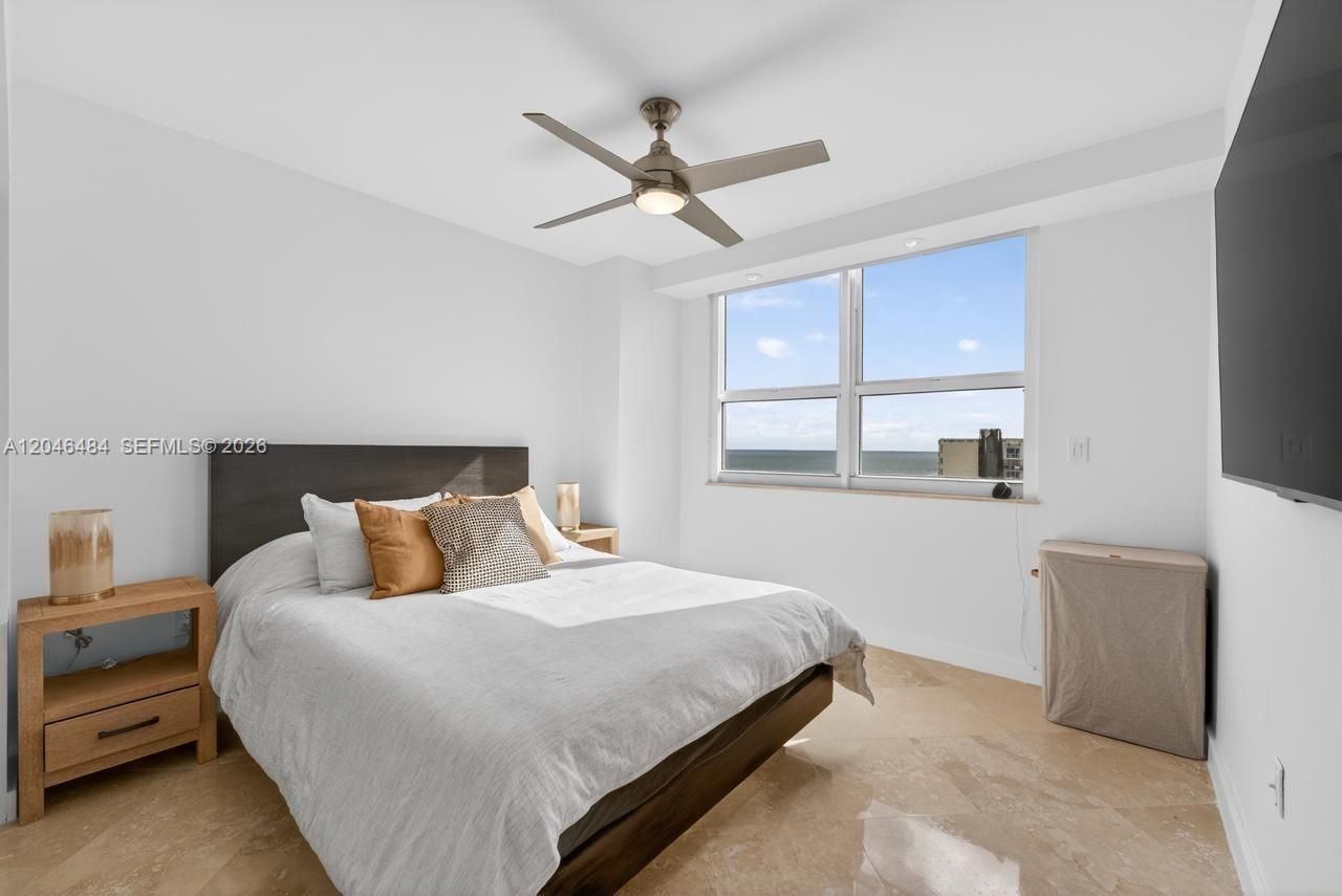 2080 S Ocean Dr , Unit 1711, Hallandale Beach, FL 33009 Photo