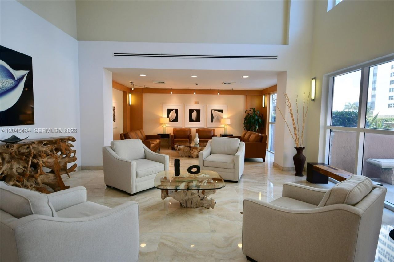 2080 S Ocean Dr , Unit 1711, Hallandale Beach, FL 33009 Photo