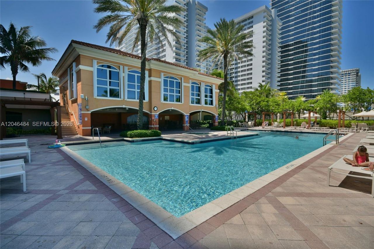 2080 S Ocean Dr , Unit 1711, Hallandale Beach, FL 33009 Photo