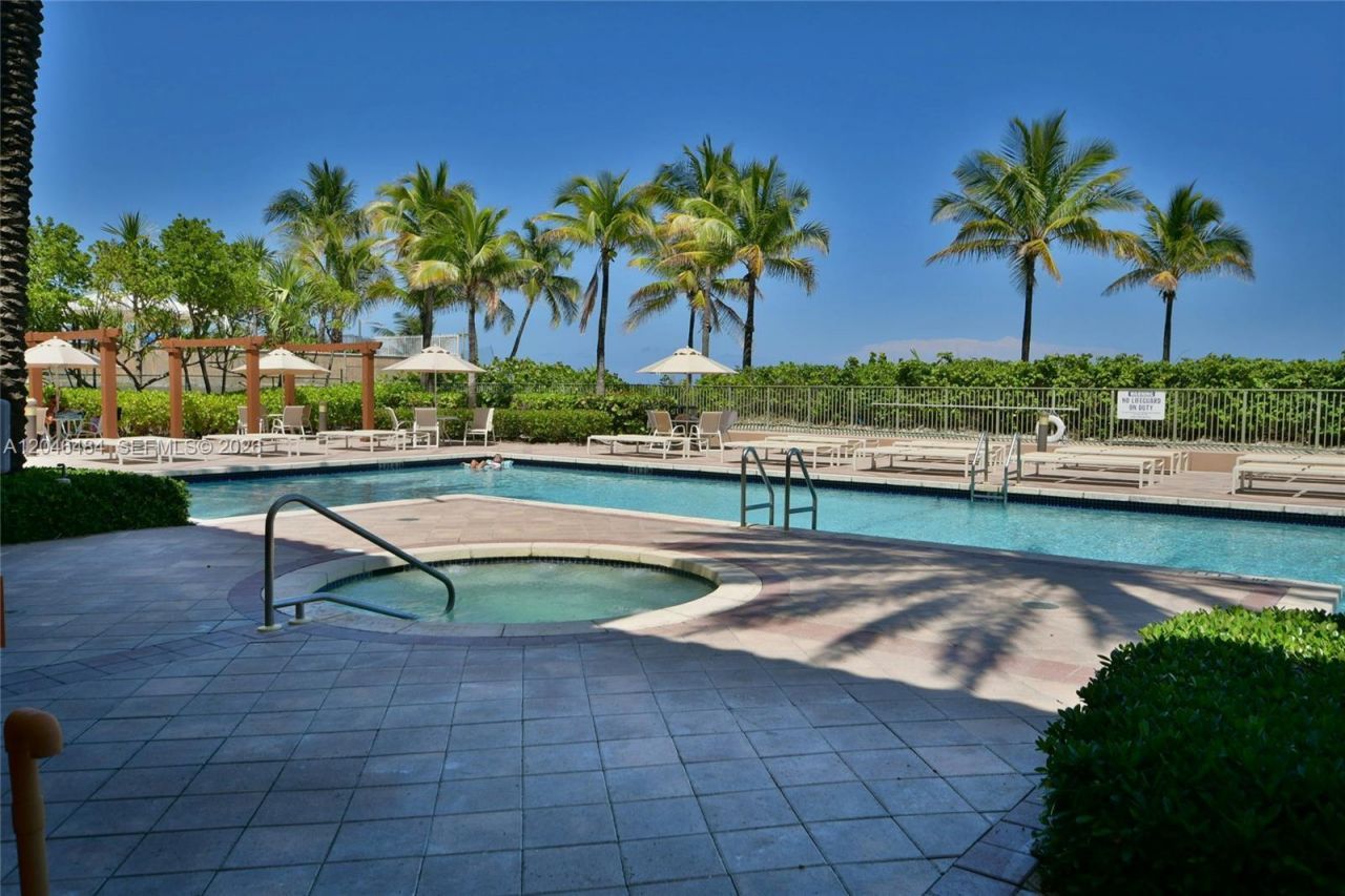2080 S Ocean Dr , Unit 1711, Hallandale Beach, FL 33009 Photo