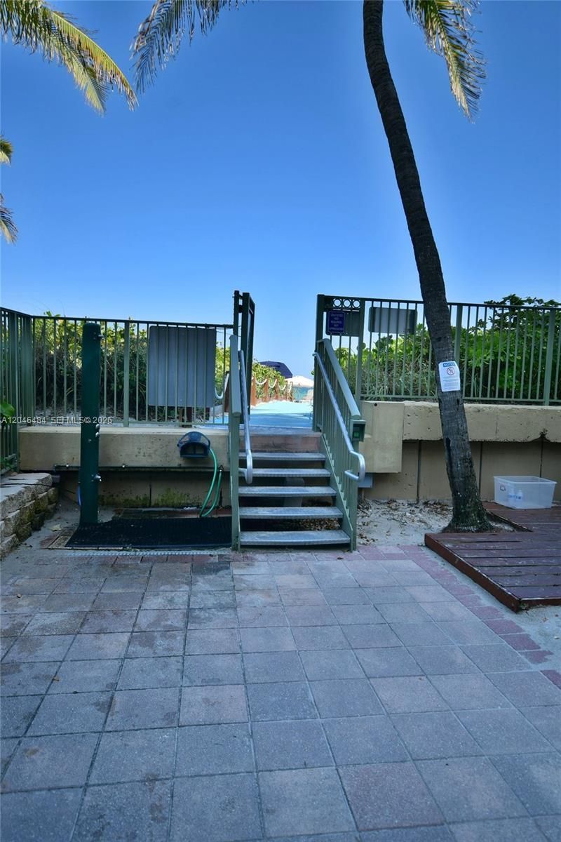 2080 S Ocean Dr , Unit 1711, Hallandale Beach, FL 33009 Photo