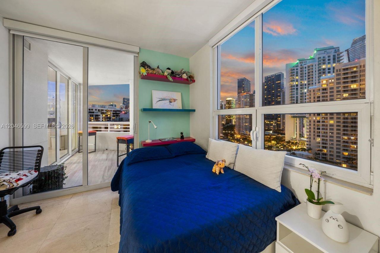 808 Brickell Key Dr , Unit 1808, Miami, FL 33131 Photo