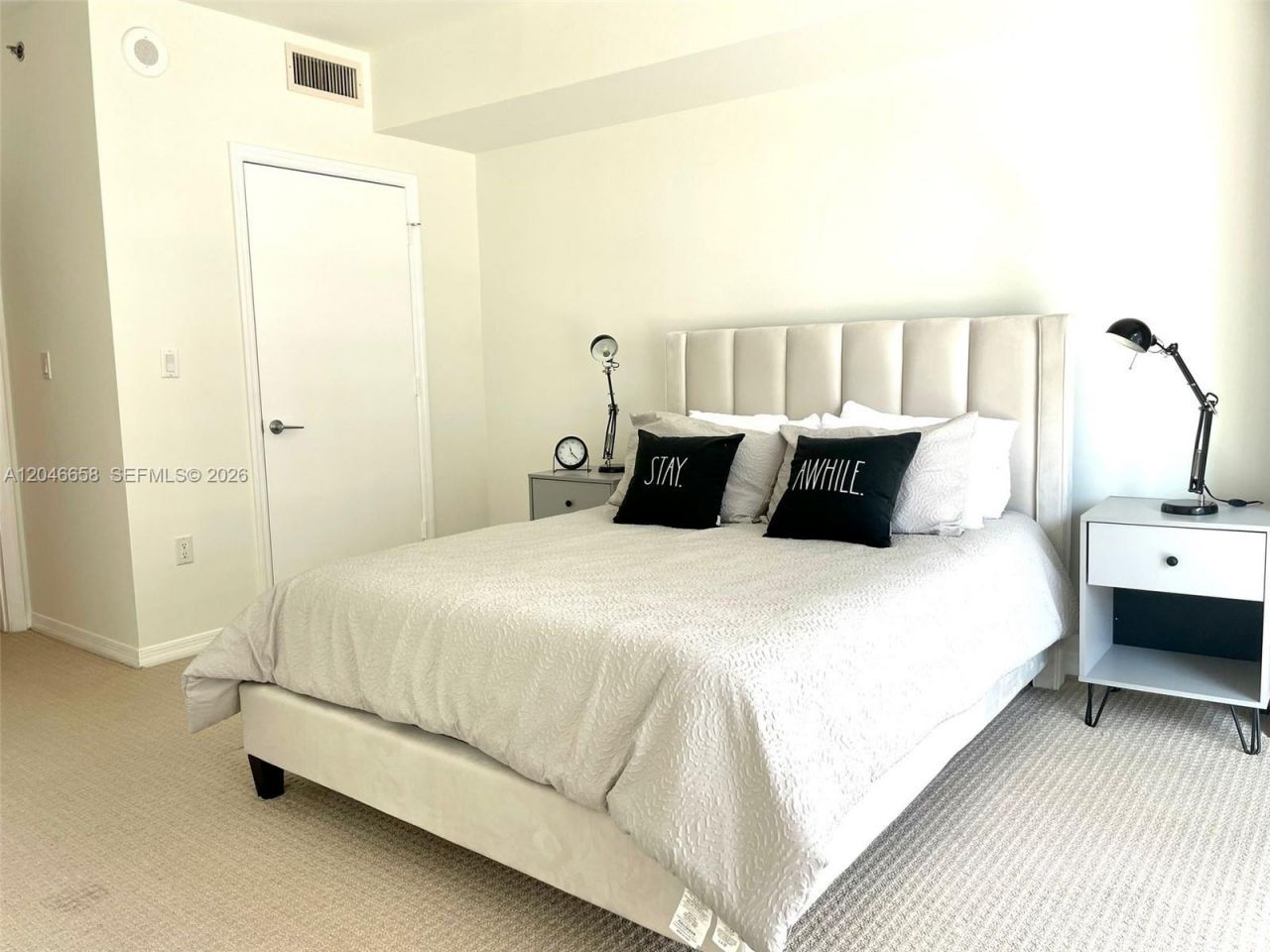500 Brickell Ave , Unit 2006, Miami, FL 33131 Photo