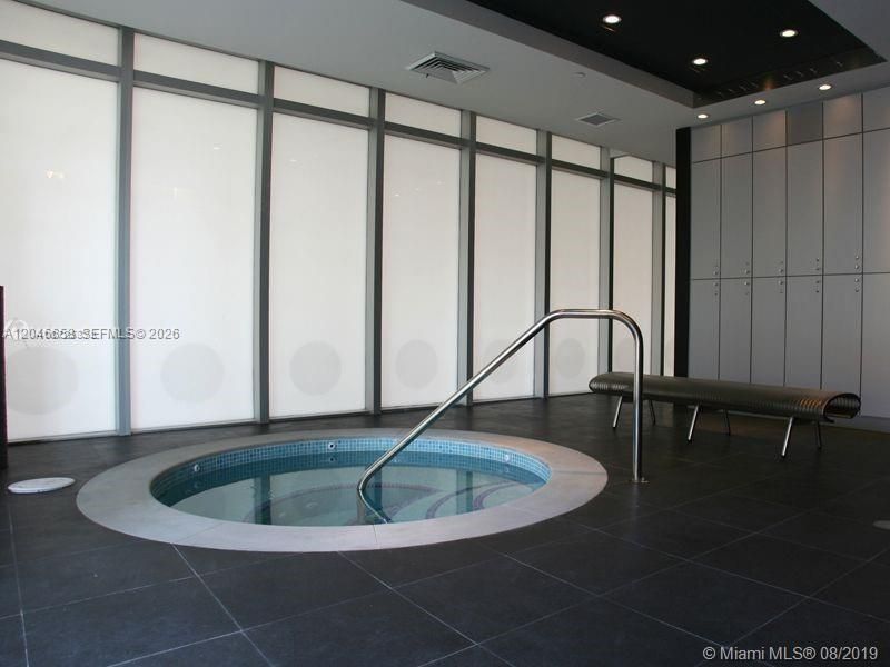 500 Brickell Ave , Unit 2006, Miami, FL 33131 Photo