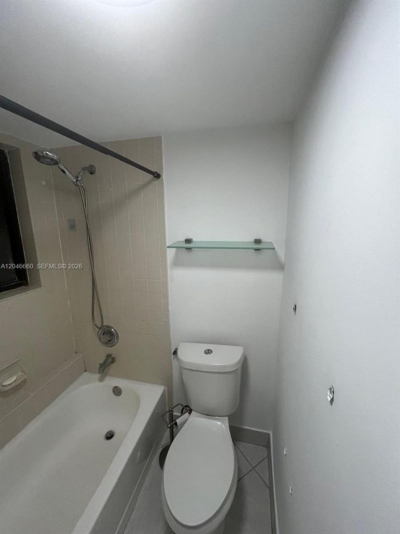 15545 N Miami Lakeway N, Unit 303, Miami Lakes, FL 33014 Photo