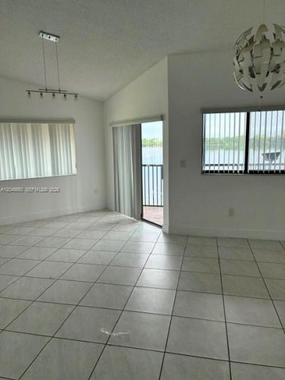 15545 N Miami Lakeway N, Unit 303, Miami Lakes, FL 33014 Photo