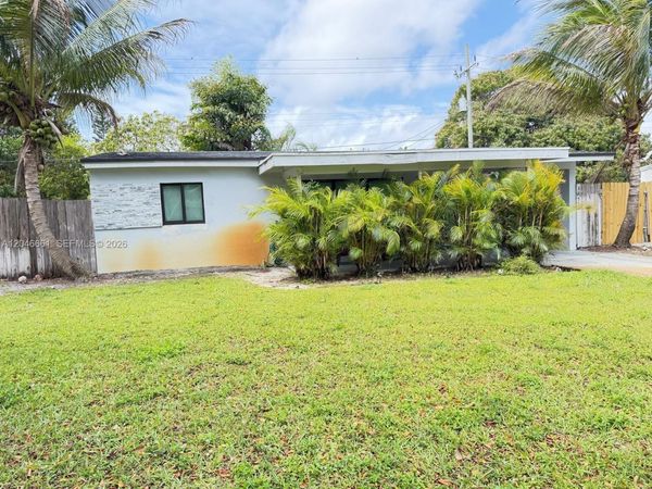 3351 NE 12th Ter , Pompano Beach, FL 33064
