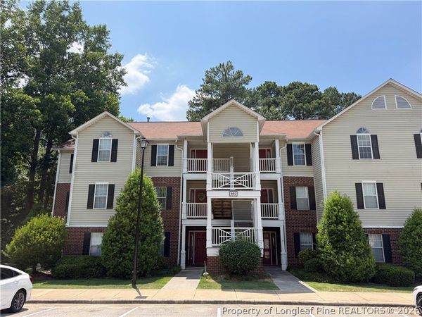302 Bubble Creek Court, Unit 4, Fayetteville, NC 28311