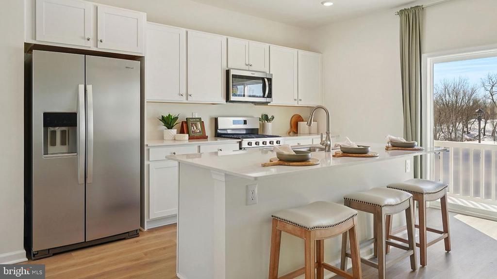 617 TYRION LANE, DOWNINGTOWN, PA 19335