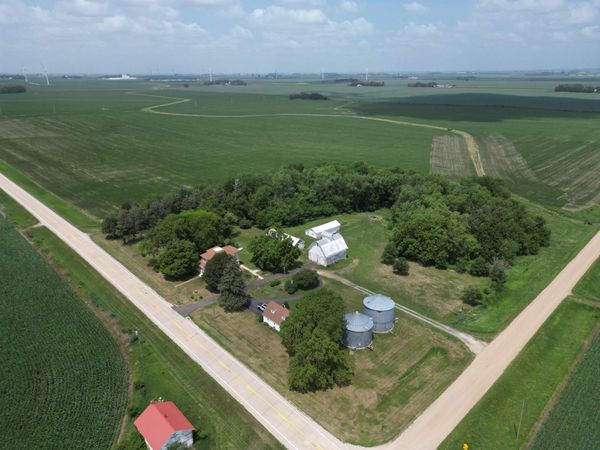 1697 190TH ST, Schaller, IA 51053