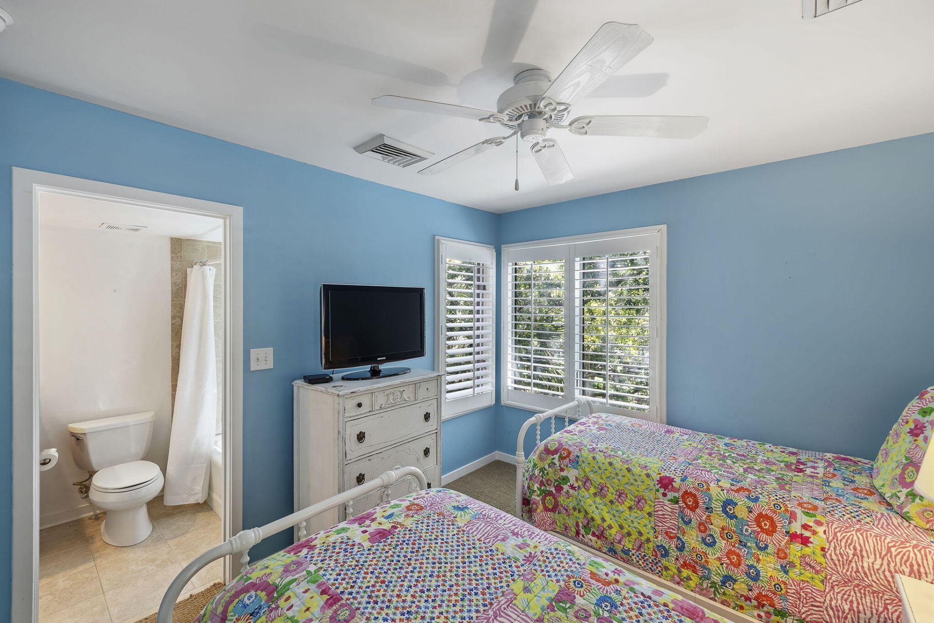 4374 Sea Forest Drive Photo 19