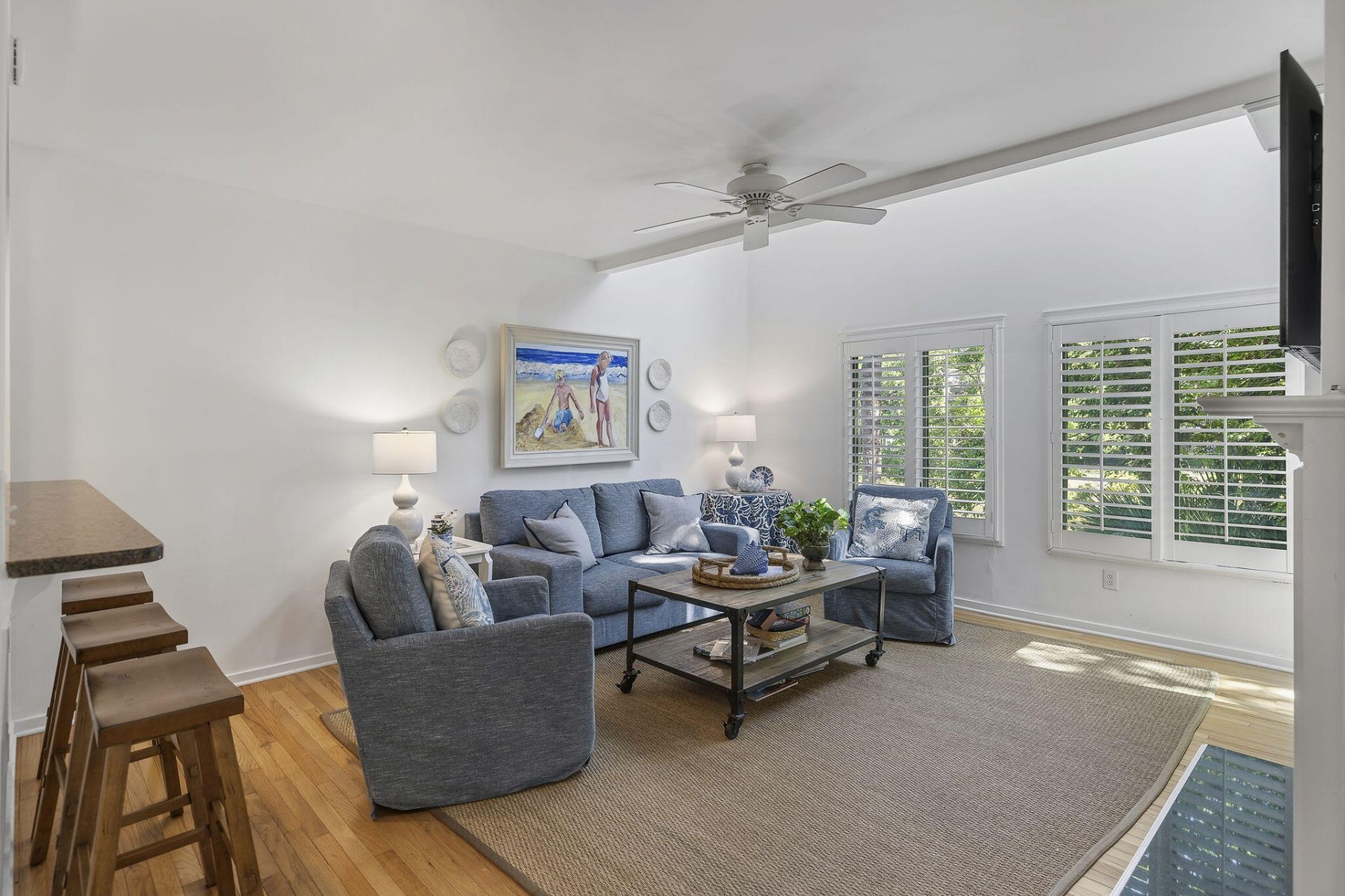 4374 Sea Forest Drive Photo 5