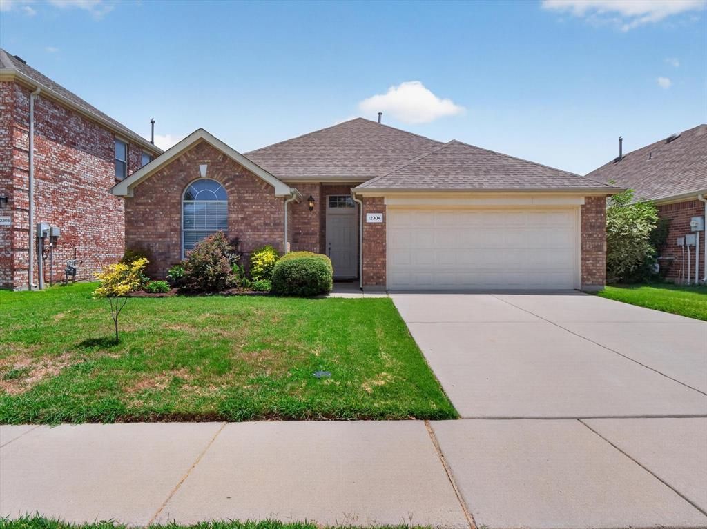 12304 Durango Root Drive, Fort Worth, TX 76244 Main Photo
