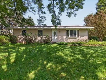 4675 Diehl Road, Hadley Twp, MI 48455