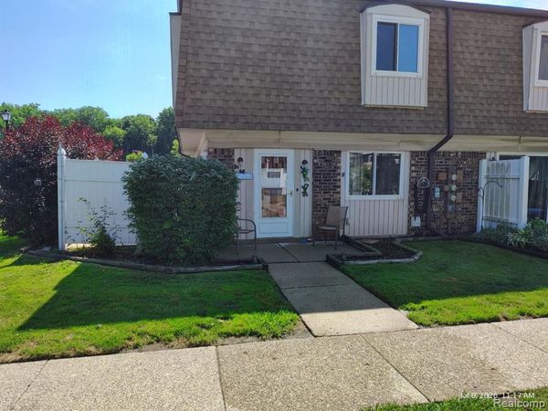 15728 Dupage Boulevard, Taylor, MI 48180
