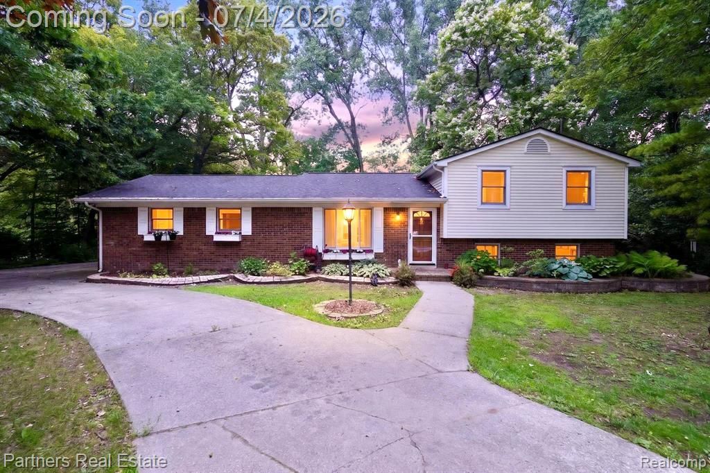 2500 Hubert Road, Genoa Township, MI 48114 Main Photo