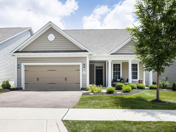 6276 Callaway Square W, New Albany, OH 43054